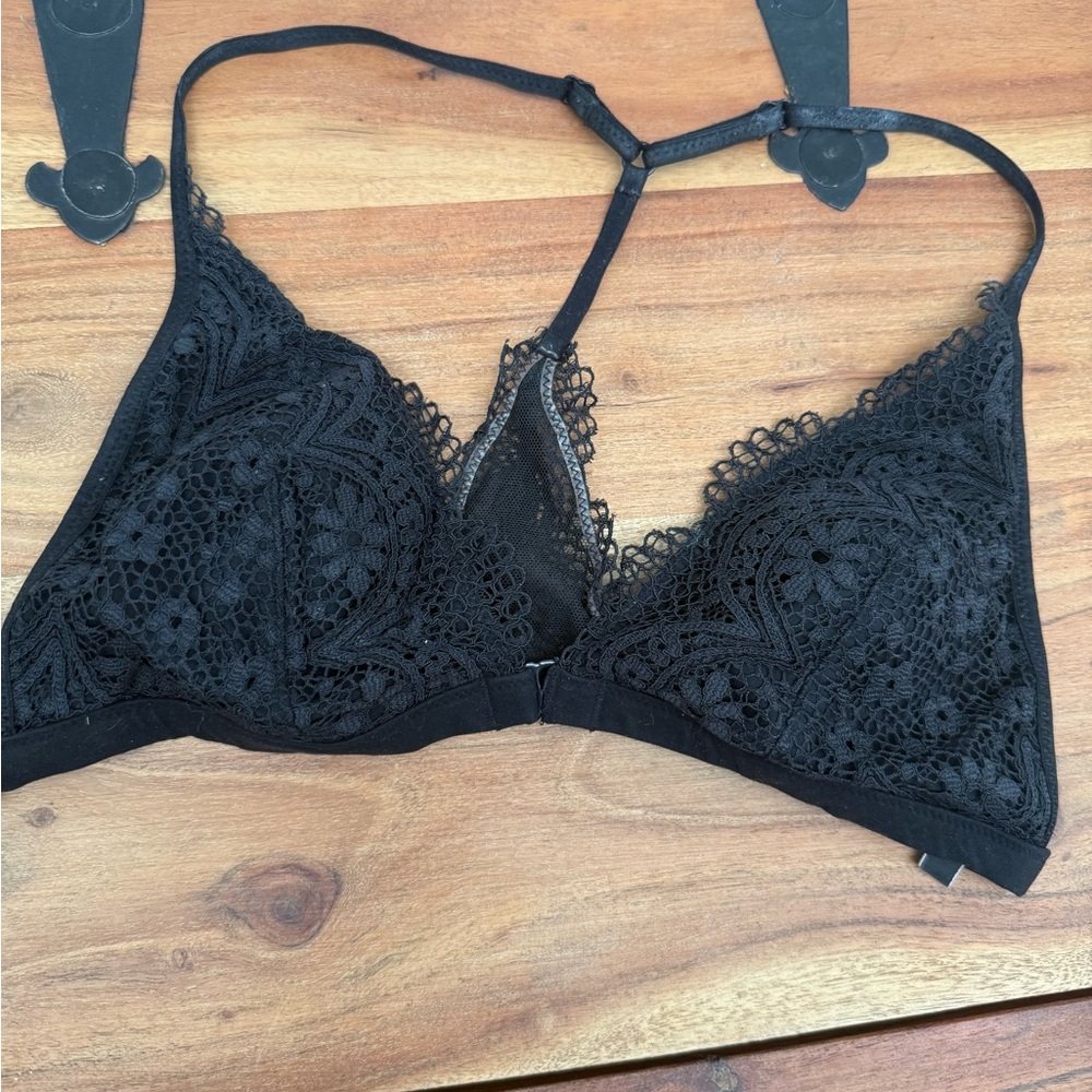 Victoria's Secret Black T back Lace Bra